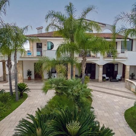 Villa Silvana Лечче Экстерьер фото